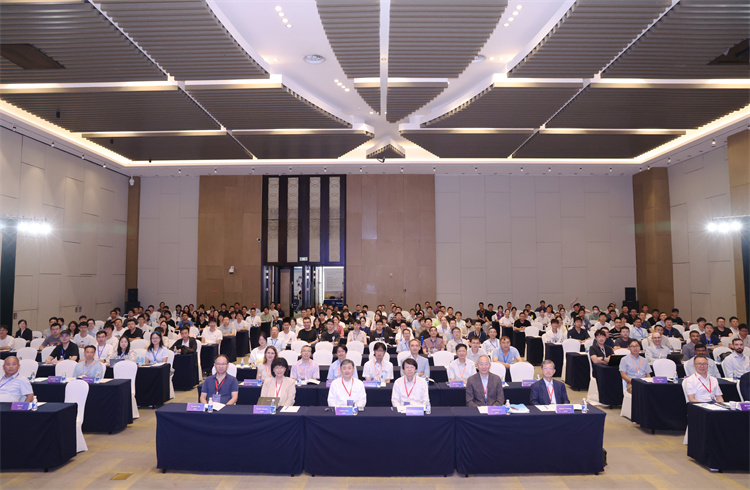 第六届国际金属有机与催化会议在津召开