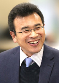 陈军 陈军