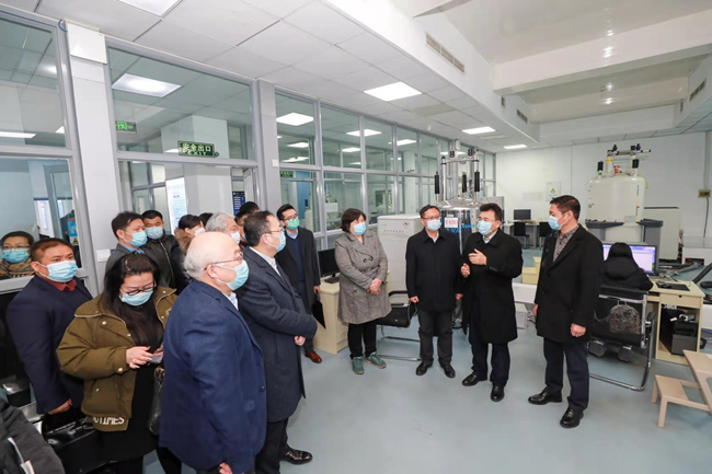 https://chem.nankai.edu.cn/__local/3/7E/AB/B3216A3DF35ABA76A13125C8171_348F8603_42DE6.jpg?e=.jpg